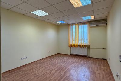 Apartament cu 4 camere in zona Victoriei-Iancu de Hunedoara - 1