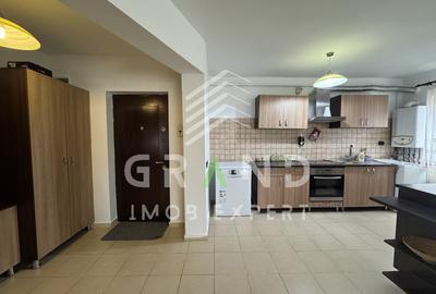 Apartament cu 2 camere semidecomandat, mobilat în Florești
