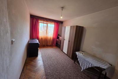 Vand apartament 2 camere Bld Dacia Deva - 2