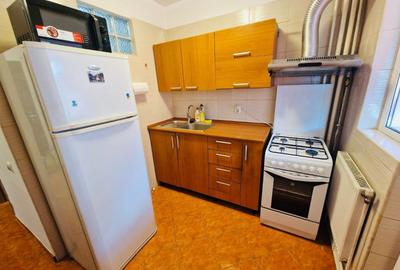 Garsoniera mobilata cu Centrala proprie, Militari metrou - 1