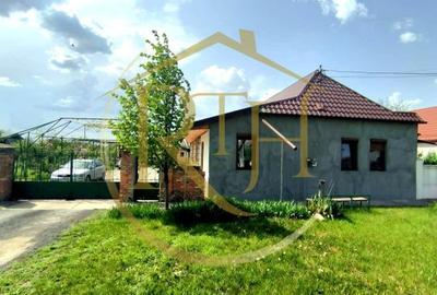 Oferim spre vanzare, Casa cu 5 camere, teren 1500 mp, Beregsau Mare - 1