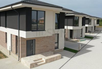 Casă individuală cu 5 camere în Pipera