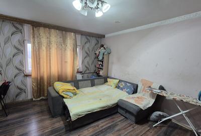 Apartament cu 3 camere decomandat, mobilat în Brâncoveanu