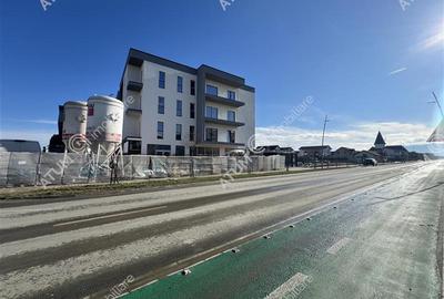 Spatiu comercial in Selimbar 70 mp zona Pictor Brana - 1