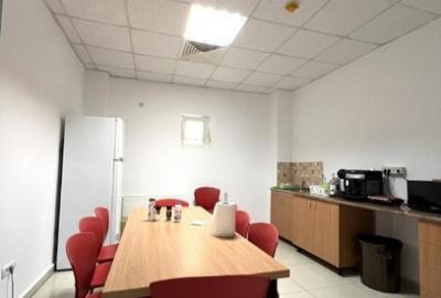 Delfinariu-bd. Mamaia, spatiu birouri, 120 mp., openspace - 24