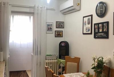 Apartament cu 3 camere decomandat în Exterior Sud