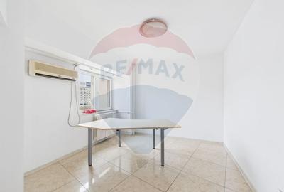 Apartament premium cu 3 camere - Rond Piata Alba Iulia - 9