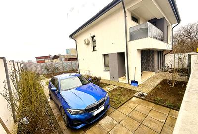 Casa moderna sector 4 P+1+Pod. 5 cam.Util 125mp. Terem 296mp - 40