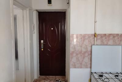 Garsoniera 30mp zona Astralis mobilata utilata 34.800eur neg - 3