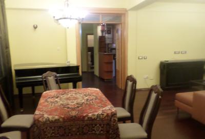 Apartament  spatios in  Vila noua, curte, multa verdeata, ultracentral, - 9