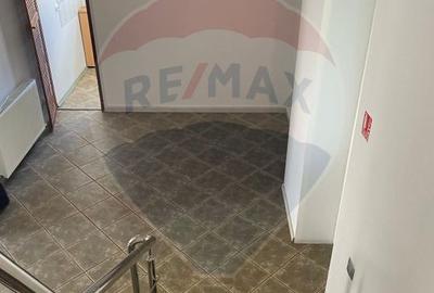 Vila – Etaj 2 + Mansardă de închiriat | Zona Vitan – București Mall - 18