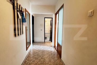 Apartament 3 camere, cu boxa din living, 70mp, la parter, zona Bucovina