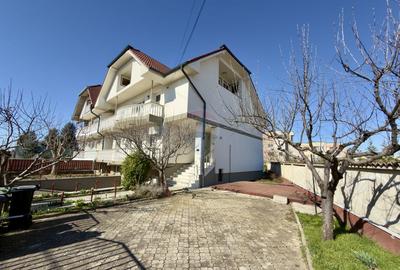 Casă / Vilă 8 camare cartier Beverly Hills Sanmartin - 28