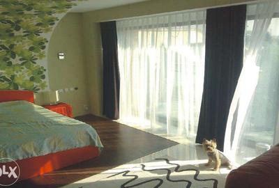 CLINICA COLENTINA i De vanzare 7 camere cu lift 13 pers - 13