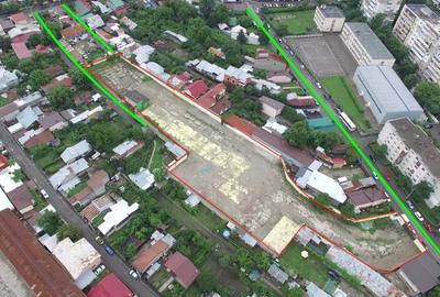 Teren construcție, în Sud