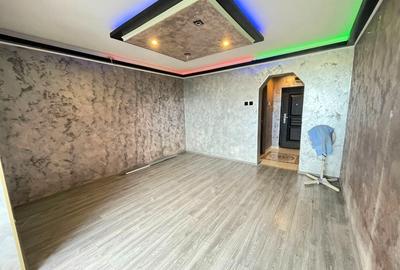 Garsoniera-30mp-etaj intermediar-Podul de Piatra - 2