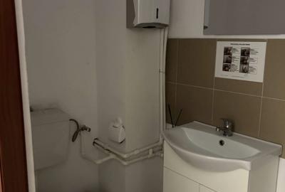 Spațiu comercial | zona Petrom city | zona în dezvoltare | 74 mp | - 6