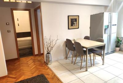 Apartament 3 camere de inchiriat