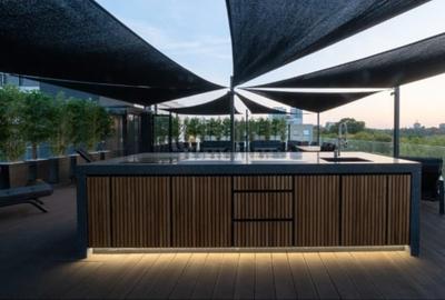 Luxury Lakeside Living: Turnkey villa with Outdoor Pool and Stunning View - 14