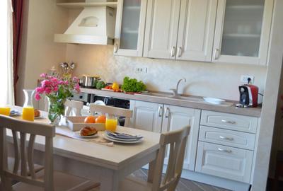 Apartament 3 camere 2 bai mobilat utilat intrare statiunea Mamaia - 3
