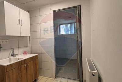 Spațiu comercial de închiriat vis-a-vis de Primaria Mangalia-87mp - 8