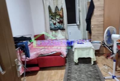 Garsoniera de vanzare Constanta zona Far - 2