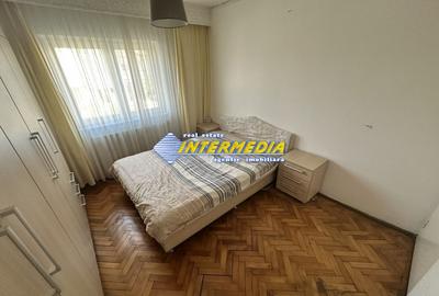 De Vanzare Apartament 4 camere decomandat 83 mp etaj 1 finisat complet - 11