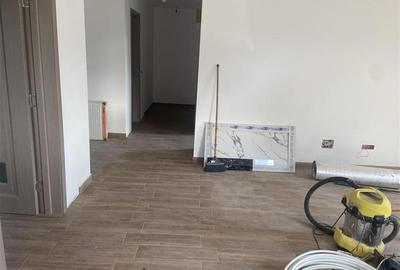 Casa de vanzare in Campineanca, parter si mansarda , suprafata 160 mp , teren 50 - 2