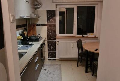 Brancoveanu -Garsoniera renovata -Bloc mixt - 1