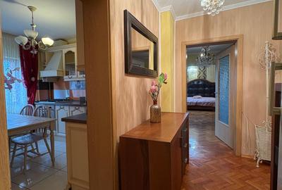 Apartament cu 4 camere de vanzare in zona Mosilor - Eminescu - 21