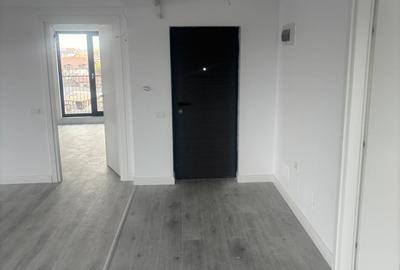 VANDUT !!! Apartament 3 camere in complex Ilioara 28 - 4