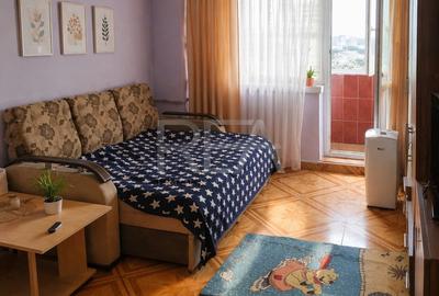 Apartament cu 2 camere semidecomandat, mobilat în Muncii