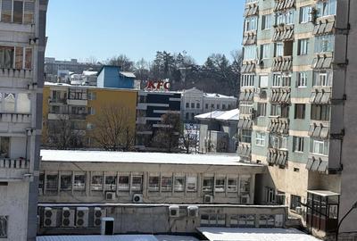 Vand apartament 3 camere, mobilat si utilat, ultracentral - 14