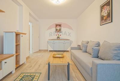 Apartament cu 2 camere la prima închiriere în zona Tractorul - 1