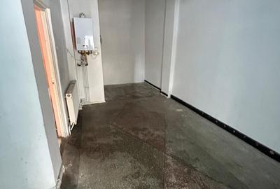 Spatiu Comercial de inchiriat in Sibiu pe Semaforului bl. 19 Pret negociabil - 6