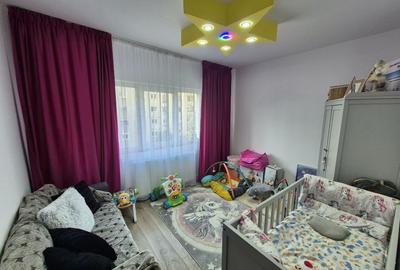 Ap decomandat 4 camere , 2 bai si 2 balcoane-zona Colentina bloc 1986 - 13