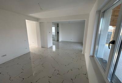 Vilă modernă cu teren generos – lângă Paradisul Verde - 8