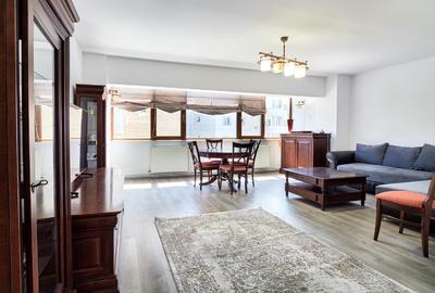 Apartament cu 3 camere decomandat în Dacia