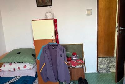 Eroii Revolutiei - Lalosu - Apartament 3 camere decomandat - 2
