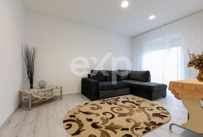 Casă / Vilă cu 6 camere de vânzare - 1