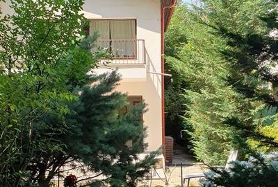 Sect 1, Bucuresti-Vila langa padurea Baneasa, zona Liceul Francez/COMISION 0 - 1