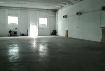 Spațiu industrial, 300 mp în Zona industrială - 2