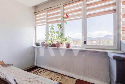 Vânzare apartament cu 3 camere, decomandat, mobilat și utilat - Zona Florilor - 12