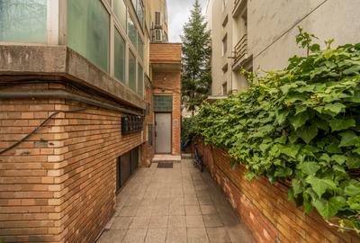 Apartament luminos de 5 camere de închiriat, etaj 1/4, garaj, Bd. Primăverii! - 8