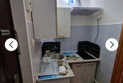 Billa-garsoniera,etaj 1, mobilata și utilata.  250eur - 4