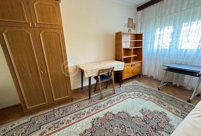Etaj intermediar! Apartament 3 camere, Podu Ros, 70mp, CT, AC - 2