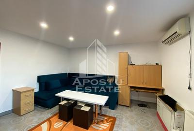 Casa cu 4 camere, curte proprie, Ghiroda - 2