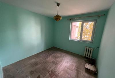 Apartament 4 camere, etaj 1/4, zona Mausoleul Eroilor - Sud - 5