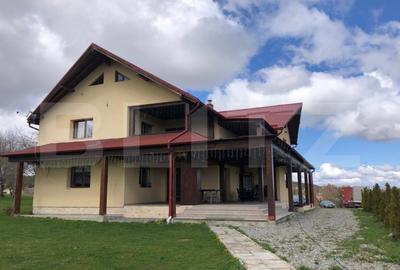 Pensiune de vanzare, 360 mp utili, 7500 teren, Zona Turistica, Risca - 1