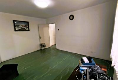 Vanzare Apartament 2 camere, Resita, etajul 1, liniște și acces facil - 14